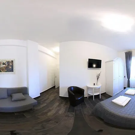 Alojamento de Acomodação e Pequeno-almoço Civico 41 4*